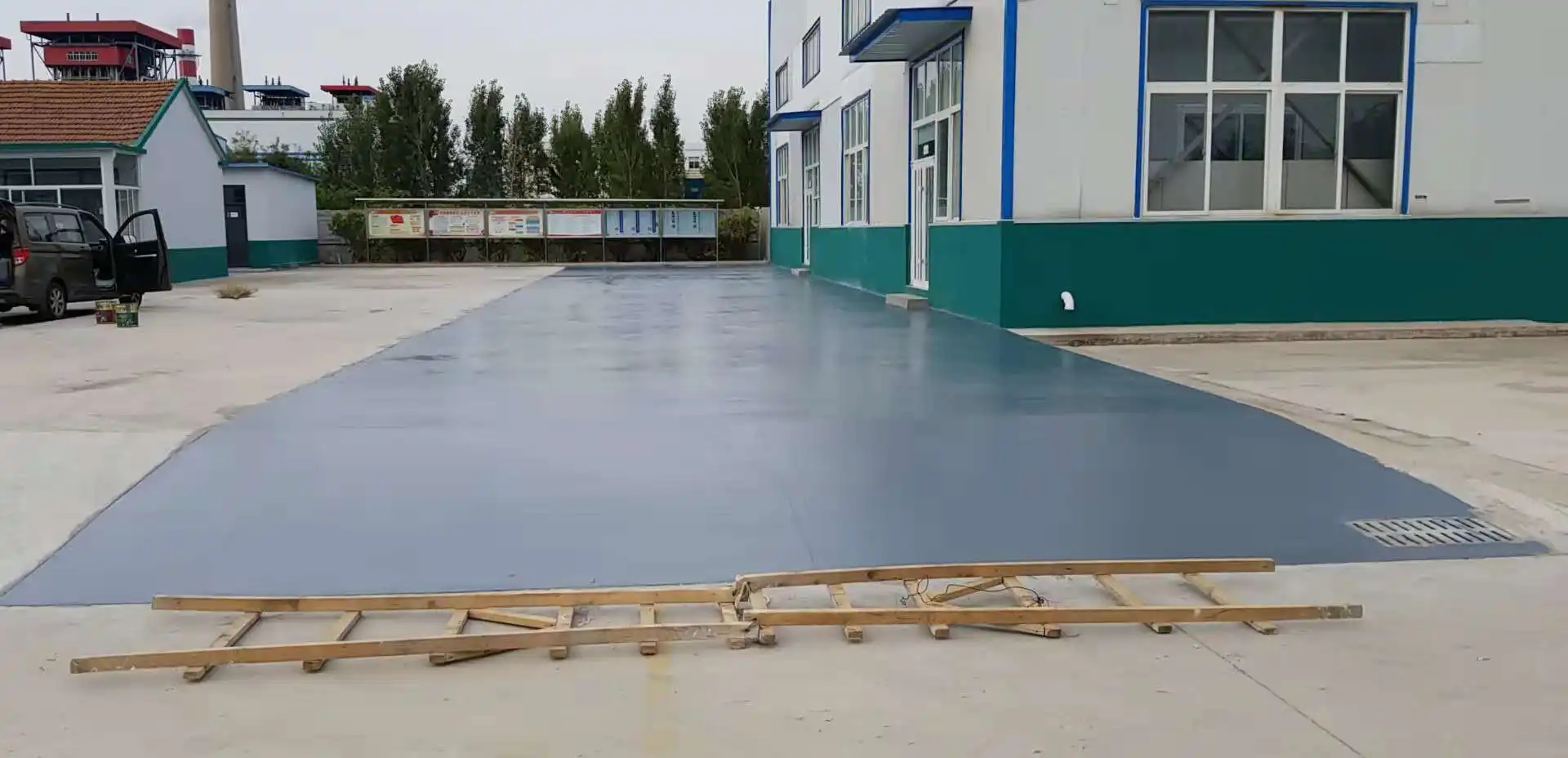 嘉兴车间厂房地坪漆修补翻新